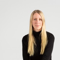 Lina Bach