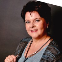 Karin Leenaars