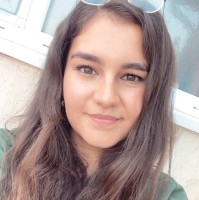 İrem Çakmak