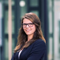 Dr. Anne Wolf