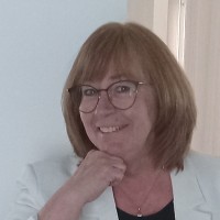 Suzanne Couture