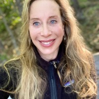 Tracy Onega
