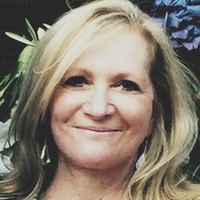 Claudia Morris