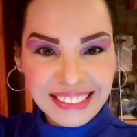 Claudine Vine