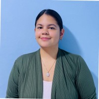 Valeria Iraola Flores