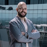 Alejandro T Martínez