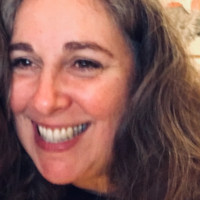 Annette King