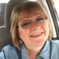 Lori Holt