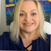 Ursula 👩🏼💻 Heffernan-Cowan