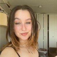 Sara Heim