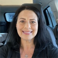 Leeanna Shrader