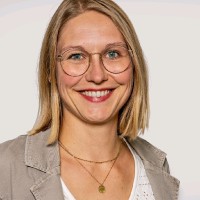 Anja Ostrowski