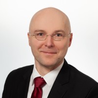 Stefan U.