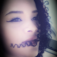 Thais Soares