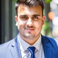 Vinícius Anézio Mazini Kfouri