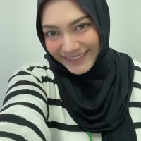 Putri Ayu Adine