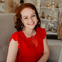 PhDr. Pavlína Doležalová