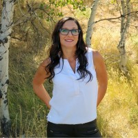 Jessica Akins