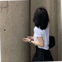 Elia Zhang