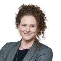 Simone Leuschen