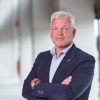 Peter Van Houten