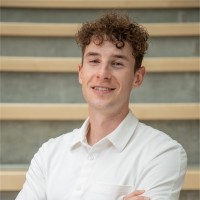 Eli Booth