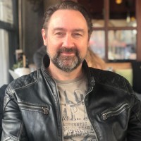 Tom Russell