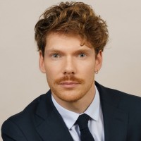 Nicolas Knauf