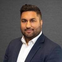 Zo Khan