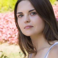Елена Клёнова