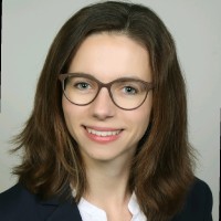 Dr. Katharina Uhlmann