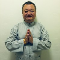 Lee H.