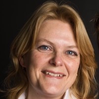 Erna Wiering