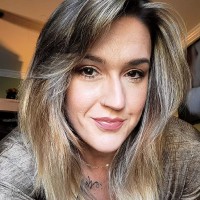 Jo Thomas