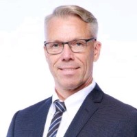 Paw Holm  (趙益杰)