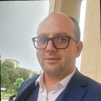 STEFAN DANUT