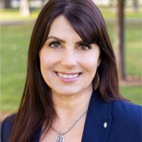 Traci Farris, Cprp