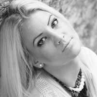Flora Toth
