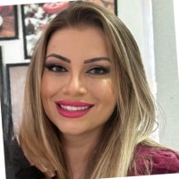 Larissa Zangaro
