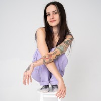 Elle M.