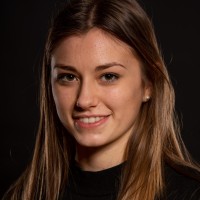 Annika Holst