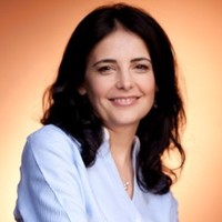 Mirela Nazarbechian