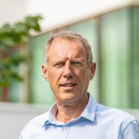 Reinhard Van Den Bergh