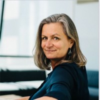 Corine de Vries