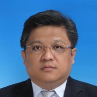 Raymond Zhou