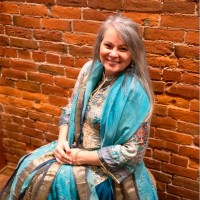 Deb E Bergman