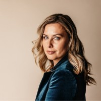 Tara Sidwar, Otr