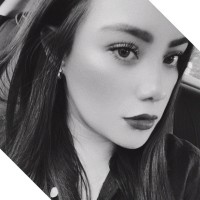Daniela R.