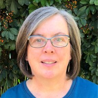 Elizabeth (Lisa) Garrett