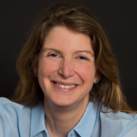 Marianne Holmes